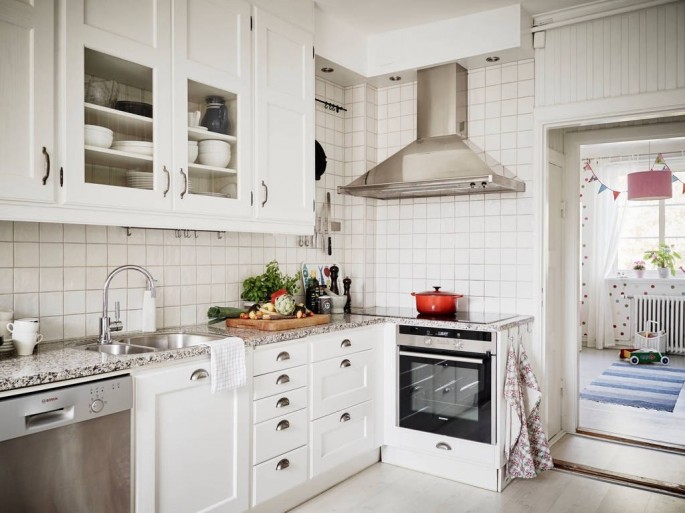 Особенности оформления кухни в скандинавском стиле: советы дизайнера интерьера