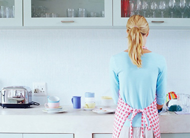 Поддержание чистоты на кухне требует определенных усилий, которые нужно прилагать практически ежедневно