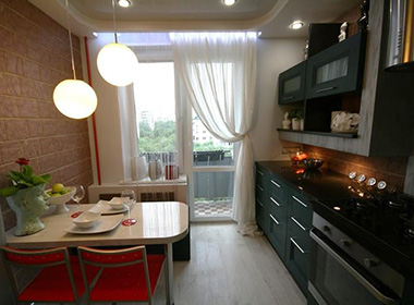 Квадратная Кухня С Балконом Дизайн Фото