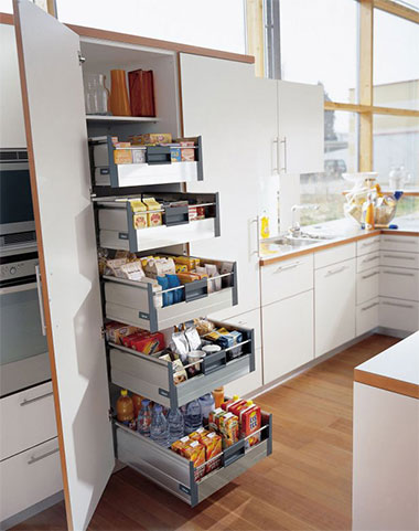 Фурнитура Blum - это максимально эффективное использование пространства вашей кухни