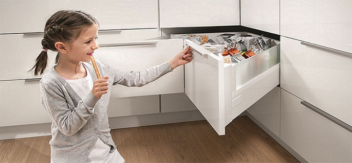Tandembox является высококачественной системой выдвижения кухонных ящиков