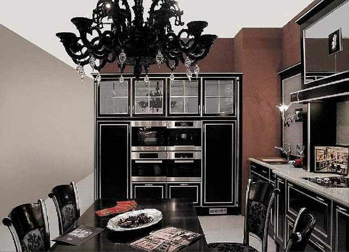 Шкафы с глухими фасадами и стеклянными дверцами сверху являются отличным выбором для таких кухонь
