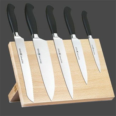 Золинген производят ножи уже 3 века