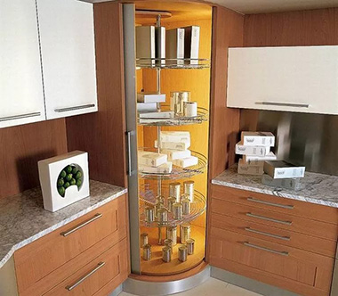 Такие виды угловых шкафов подходят для просторных кухонь