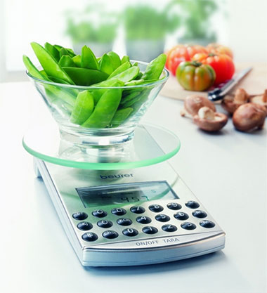 Кухонные весы Beurer позволяют измерить продукты с высокой точностью